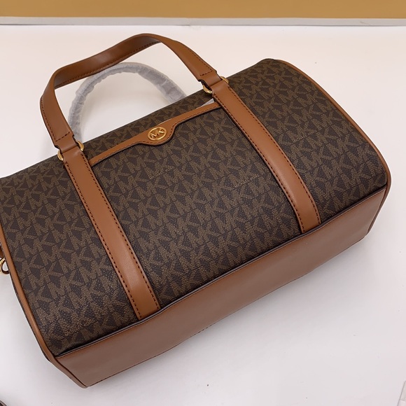 MICHAEL KORS JST TRAVEL MEDIUM DUFFLE SATCHEL SHOULDER CROSSBODY BAG MK BROWN - Picture 8 of 16